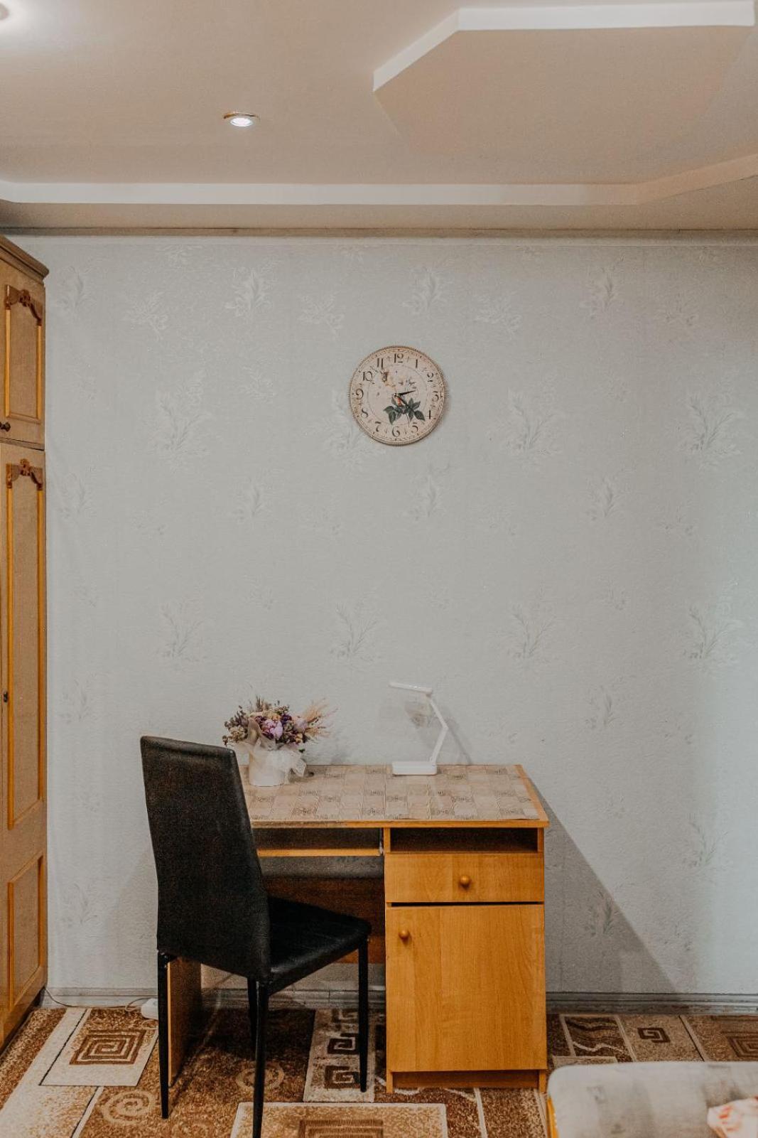 Comfortable Apartments On Hrushevskogo Street Near 16 City Hospital Dniepropietrowsk Zewnętrze zdjęcie