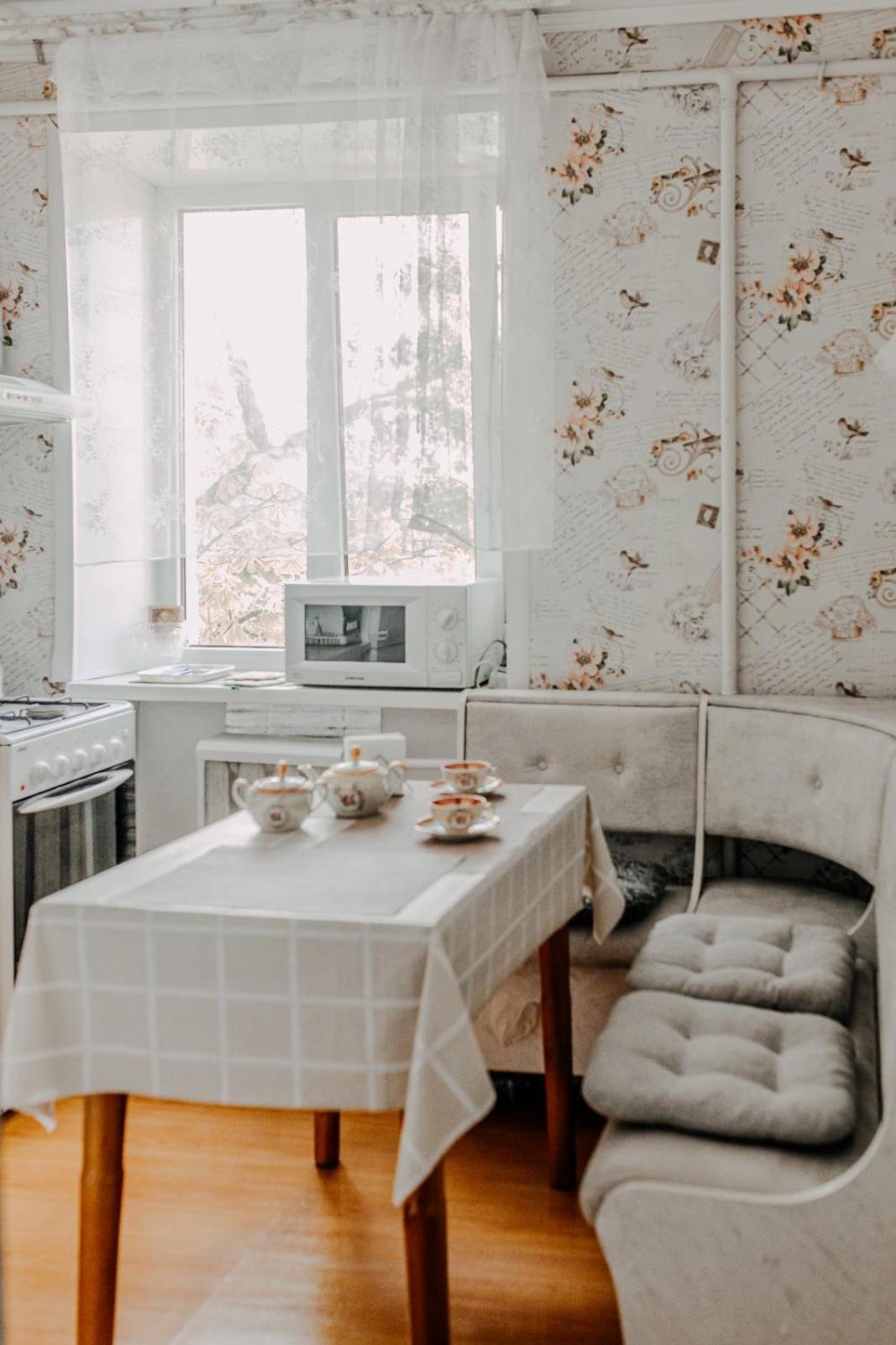Comfortable Apartments On Hrushevskogo Street Near 16 City Hospital Dniepropietrowsk Zewnętrze zdjęcie