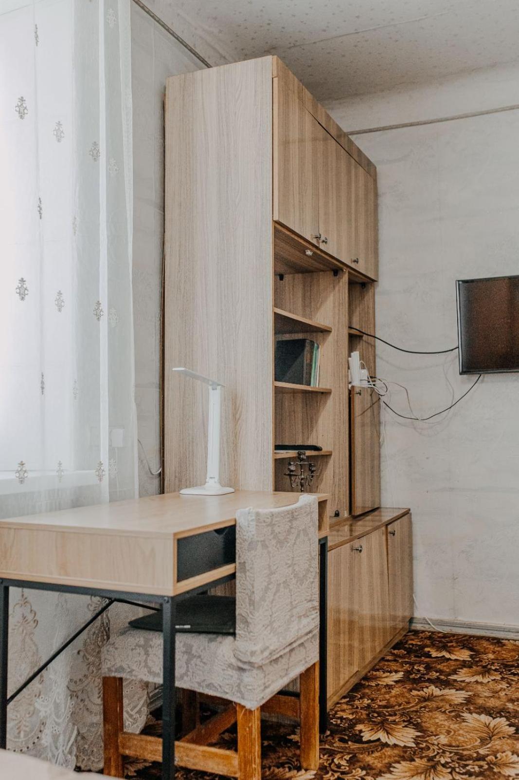Comfortable Apartments On Hrushevskogo Street Near 16 City Hospital Dniepropietrowsk Zewnętrze zdjęcie